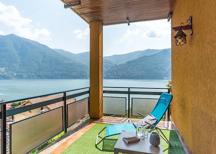 Teo S House Private Parking And View Carate Urio