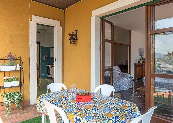 Teo S House Private Parking And View Daire Carate Urio