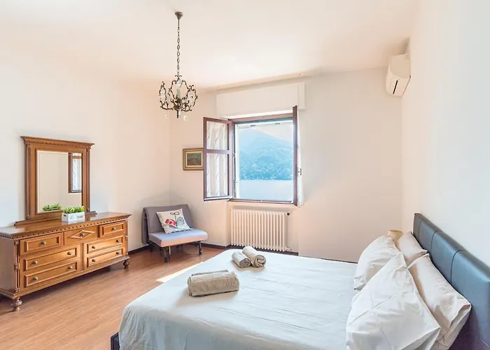 Daire Teo S House Private Parking And View Carate Urio